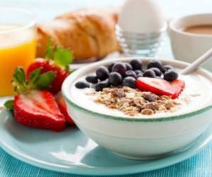 Tener una desayuno completo ayuda a tener energía para el todo el día.