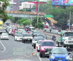 El moderno sistema vehicular podrá identificar por dónde entra y sale un vehículo de y a las ciudades, asimismo medir los niveles de velocidad vía cámaras de tráfico y radares.