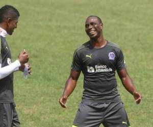 Andrés Quejada el central colombiano habló de su adaptación a Olimpia y del juego en Panamá (Foto: EL HERALDO)