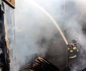 Hasta el momento se desconocen las causas del incendio en el mercado de Managua (Foto: AFP/ El Heraldo Honduras/ Noticias de Honduras)