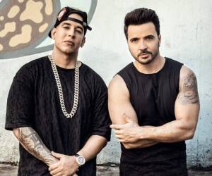 El éxito de Luis Fonsi y Daddy Yankee 'Despacito' ganó su primer Grammy Latino este jueves.