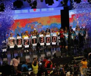 Teletón celebró la importante donación que llevó a completar la meta de este año (Foto: El Heraldo Honduras/ Noticias de Honduras)