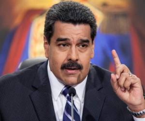 Maduro pretende crear una suerte de milicia nacional con la chusma en armas para defender la “revolución”.