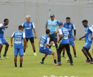 La Selección Nacional parte de San Pedro Sula rumbo a Fort Myers, California, en donde hará la concentración.