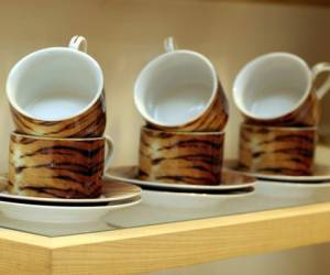 En Zara Home encontrará esta taza en animal print. Foto: David Romero / Noticias EL HERALDO