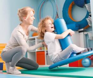 El 85% de los niños no realiza el mínimo de actividad física recomendada, según un informe de la OMS en 2016.
