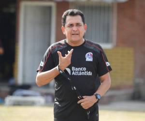 Nahún Espinoza fue nombrado director técnico del Olimpia el pasado 21 de marzo.
