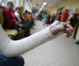 Las fracturas en brazos y piernas son las lesiones más comunes que sufren las personas en un accidente vial. Foto: Efraín Salgado/EL HERALDO.