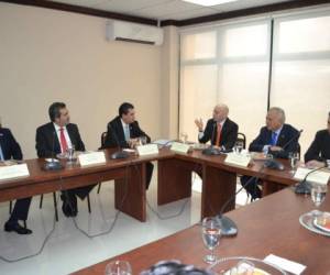 Hace unas semanas, el fiscal general del Estado, Óscar Chinchilla, se reunió con el fiscal internacional de la Maccih, Manuel Garrido.