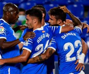 El triunfo coloca provisionalmente al Getafe líder del campeonato español, empatado a puntos con el Valencia. Foto: AFP