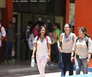 Las clases regresaron a la UNAH hace una semana y permanecen en completa normalidad, foto: Efraín Salgado / EL HERALDO.