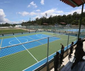 Una vista panorámica de las canchas que se han construido en el parque. Foto: David Romero/El Heraldo.