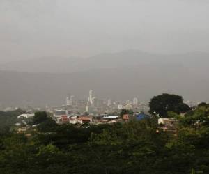 La presencia del polvo será durante el fin de semana. Este fenómeno reduce la formación de nubes de lluvia.