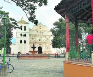 En los últimos años Comayagua se ha catapultado por sus tradiciones religiosas durante la Semana Mayor. La ciudad se ha convertido en capital de la fe para los hondureños.