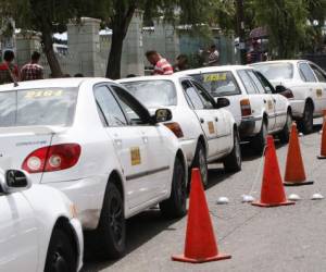 Muchas de las unidades han dejado de dar el servicio en la ciudad. Foto: Johny Magallanes/EL HERALDO.