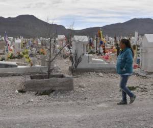 Sergio jugaba allí con tres amigos a tocar la valla que separa la mexicana Ciudad Juárez de la vecina El Paso, en Texas, cuando se toparon con un guardafronteras (Foto: AFP/ El Heraldo Honduras/ Noticias de Honduras)