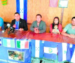 Los líderes centroamericanos realizaron ayer una conferencia de prensa para pedir a los compatriotas que eviten enviar a sus hijos a Estados Unidos de forma ilegal.