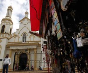 Los fieles peregrinos participaron en el segundo día de la novena.