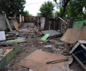 Las viviendas quedaron completamente desoladas en la colonia Reparto Lempira de San Pedro Sula debido a las amenazas de los mareros.