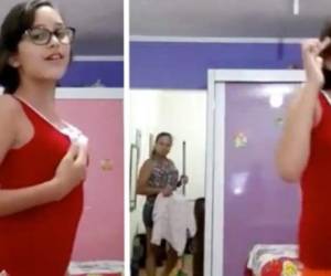 La niña se grabó realizando un sexi baile y fue descubierta por su mamá.