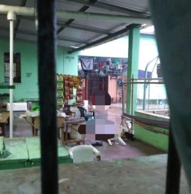 Las imágenes que dejó la masacre de 18 reos en el centro penal de Tela