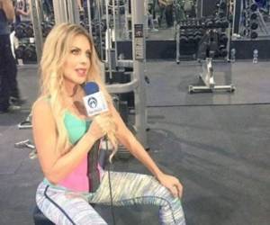 La cantante y actriz mexicana Lorena Herrera mantiene su hermosas figura realizando ejercicio. Foto:@lorenaherreraoficial/Instagram.