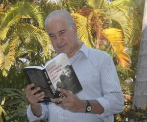 El libro de Ruperto Long está disponible en Honduras en la librería Metromedia de mall Multiplaza.