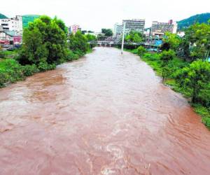 Las riberas del río Choluteca se encuentran en alerta verde debido al aumento del nivel.