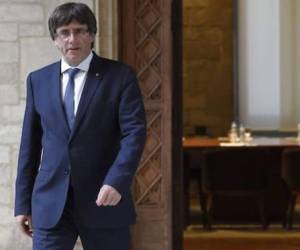 El jueves vence el plazo definitivo para que Puigdemont aclare al gobierno de Rajoy si declaró o no la independencia en una confusa sesión en el Parlamento catalán.