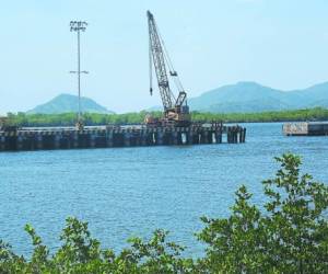 Las condiciones del puerto de San Lorenzo son precarias.