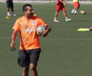 El asisente de Héctor Vargas, Nerlin Membreño, asegura que no hay excusas para el duelo del domingo en Tocoa (Foto: Juan Salgado / EL HERALDO Honduras / Deportes EL HERALDO)