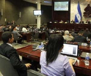 En sesión ordinaria de este martes, los diputados aceptarán las renuncias de los concejales remitidas hace cinco días a la Secretaría del Congreso Nacional.