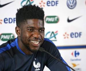 Previsiblemente, Umtiti ocupará la vacante dejada por el central formado en la cantera azulgrana Marc Bartra