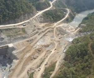 En el encuentro se planificó el inicio de los trabajos para la construcción de la línea de transmisión de 47 kilómetros de longitud entre Patuca y Juticalpa para el segundo trimestre del año 2016.