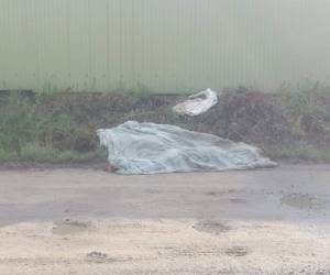 Los cadáveres de las dos mujeres fueron hallados este jueves detrás del Campo Agas, Chamelecón