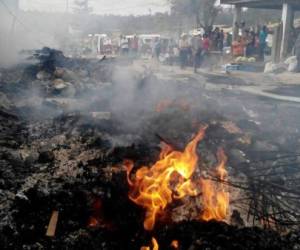 El fuego consumió los puestos y la mercadería en el mercado de Lepaterique, Francisco Morazán.