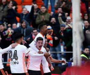 La victoria, la segunda del Valencia en su campo esta temporada, permite al equipo Che alejarse del descenso, que marca el Sporting de Gijón, a cuatro puntos de los valencianistas. Foto: Twitter.