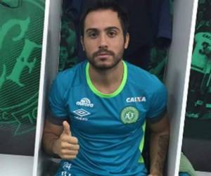 Alejandro Martinuccio, el futbolista argentino que se salvó de morir con el Chapecoense por una lesión (Fotos: Redes / Deportes El Heraldo / Noticias Honduras / El Heraldo Honduras)