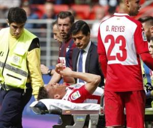 El zaguero Óscar Duarte será baja entre siete y ocho meses tras romperse los ligamentos de la rodilla izquierda y será operado, informó el Espanyol (Foto: Redes)