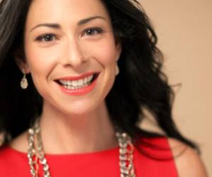 Stacy London se da cuenta de que su valor no proviene simplemente por ser delgada. Viene de ella de su interior.