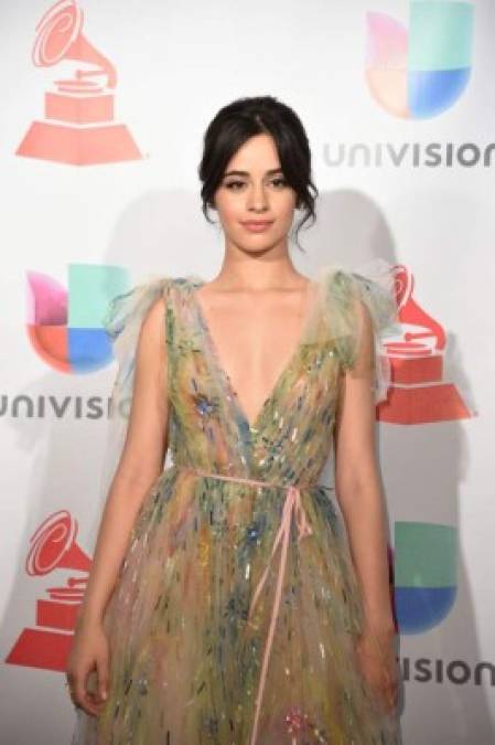 Los vestidos más sexys y provocativos de los Latin Grammy 2017