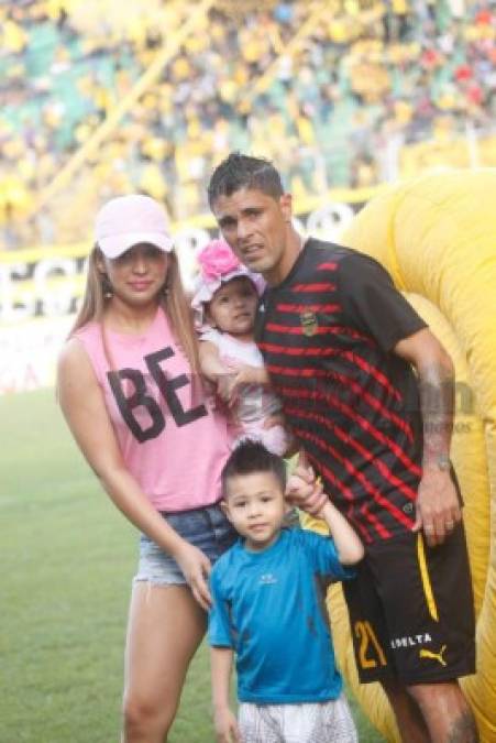 FOTOS: La presentadora hondureña que flechó al exdelantero de Olimpia, Ramiro Bruschi