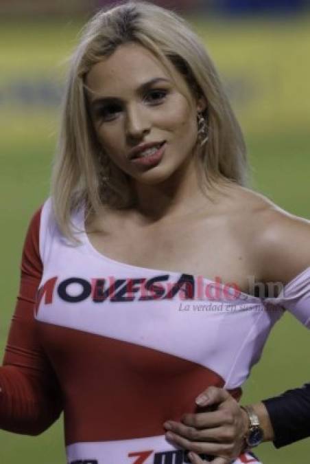 FOTOS: Bellas mujeres en la fecha 2 del Clausura