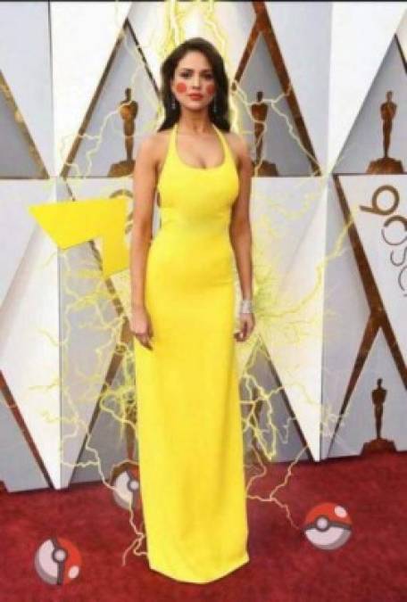 Los memes del vestido que Eiza González usó en los Premios Oscar arrasan en internet