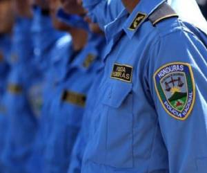 La Comisión Depuradora anunció este lunes la cancelación de más de un centenar de policías.