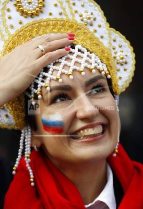 FOTOS: Las bellas mujeres que derriten el hielo en Rusia 2018