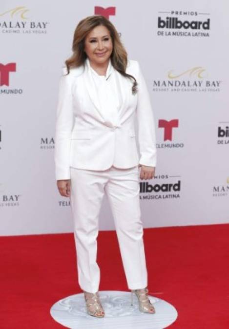 FOTOS: Las peor vestidas en la alfombra roja de los Latin Billboard 2019