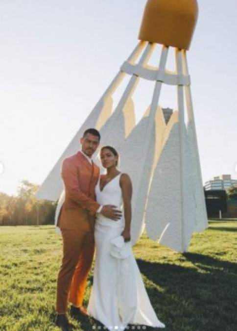 Las románticas fotos de la boda de Roger Espinoza y Lo'eau LaBonta