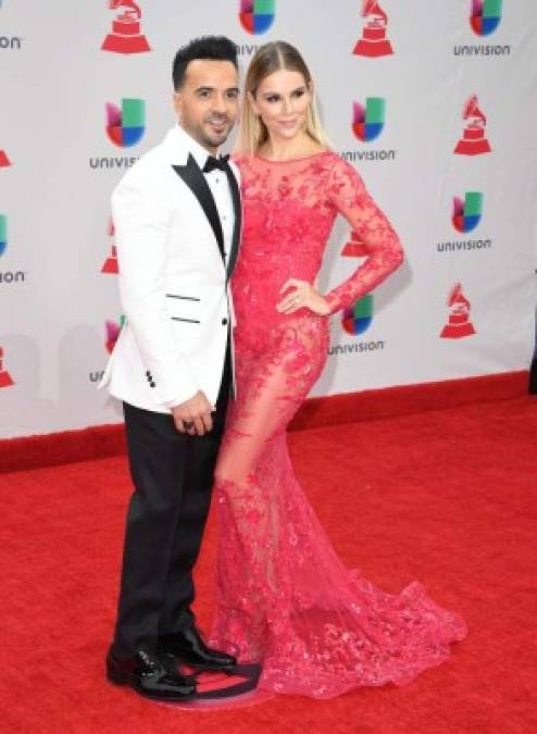 Latin Grammy Awards: Así llegaron vestidos los famosos a la décima octava premiación