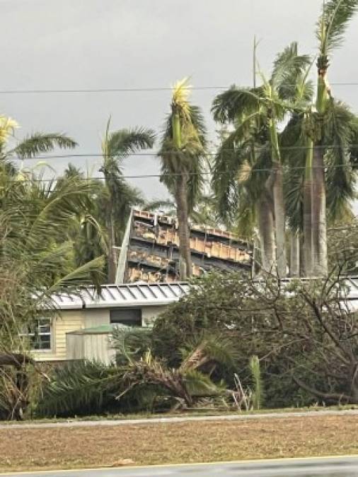 Caos y destrucción: Las imágenes que dejó el tornado en Florida